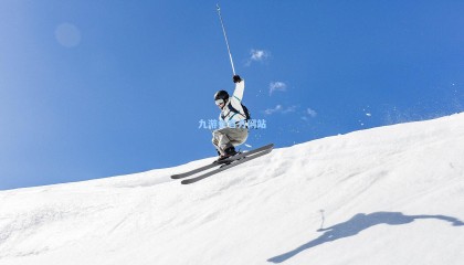 山东泰山官宣新援，廖力生回归与克雷桑加盟，中超格局再迎变数