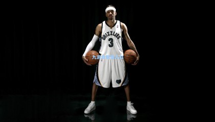 巴塞罗那锁定未来防线核心，孔德续约即将官宣