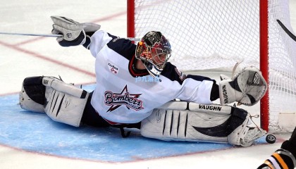 青春风暴席卷亚洲！无超龄球员压阵的日本国奥创纪录大胜，三个月实现战术乾坤大挪移