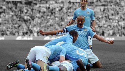 马克西盛赞队友埃奇库姆持续高光，季前赛已露锋芒，如今闪耀绝非偶然