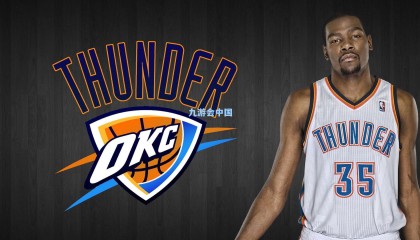 名场面再现！绿茵场上的欢乐喜剧人，球员那些令人捧腹的搞笑瞬间全记录