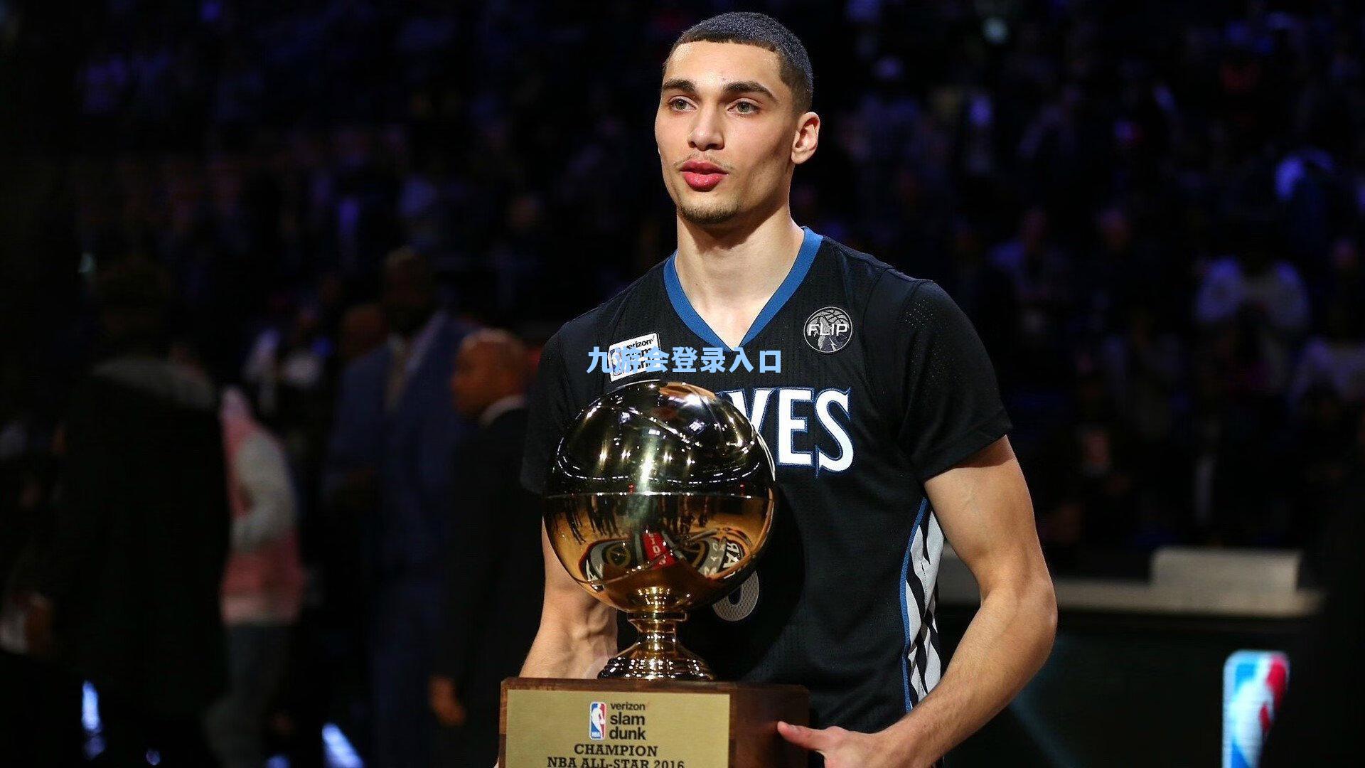 侯英超解说席犀利发问，陈熠当前实力是否真与排名相符？引发乒坛深度思考